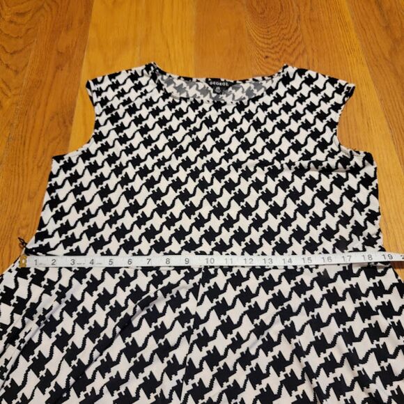 George Large 12-14 Houndstooth Dress - Picture 4 of 8